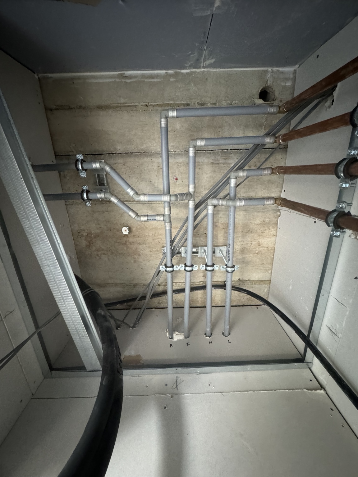 Victoria Road, Farnborough — project view 4